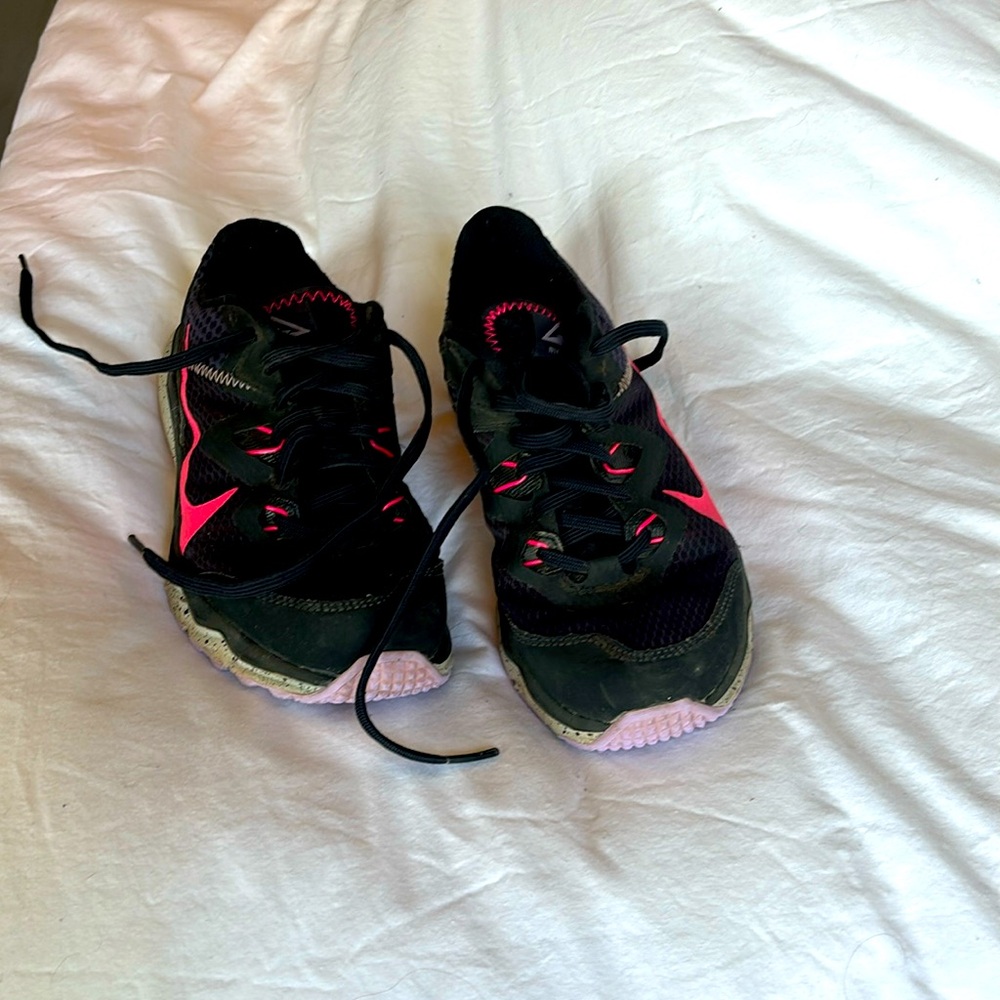 Nike hiking sneakers